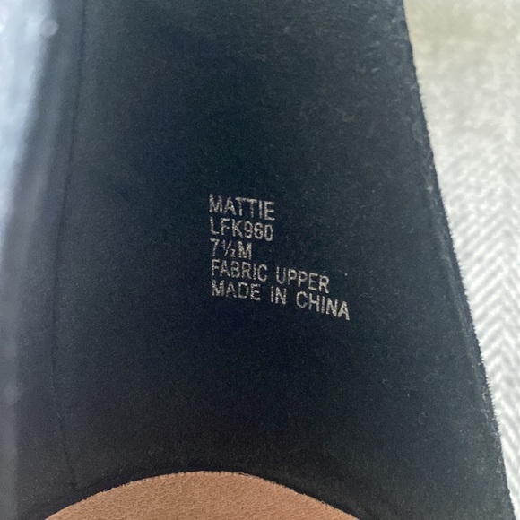 Rampage Black Suede Kitten Heels - Picture 7 of 7